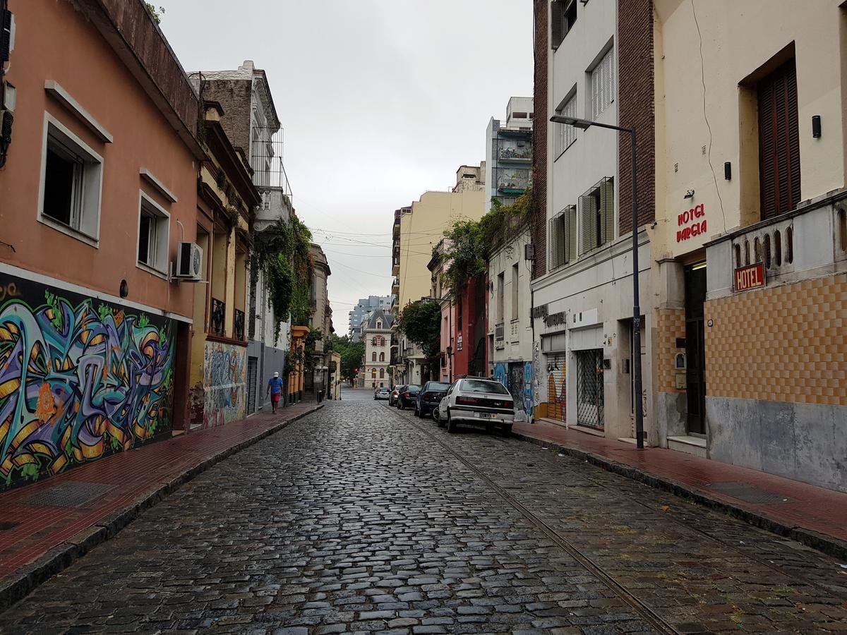 Hotel Varela Ciudad Autónoma de Ciudad Autónoma de Buenos Aires Exterior foto